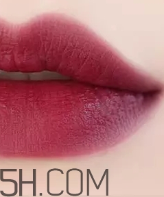 2017年秋冬妝容怎么畫？2017秋冬少女妝容畫法步驟