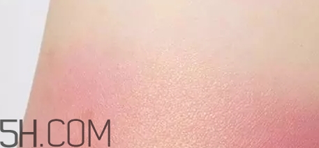 2017年秋冬妝容怎么畫？2017秋冬少女妝容畫法步驟