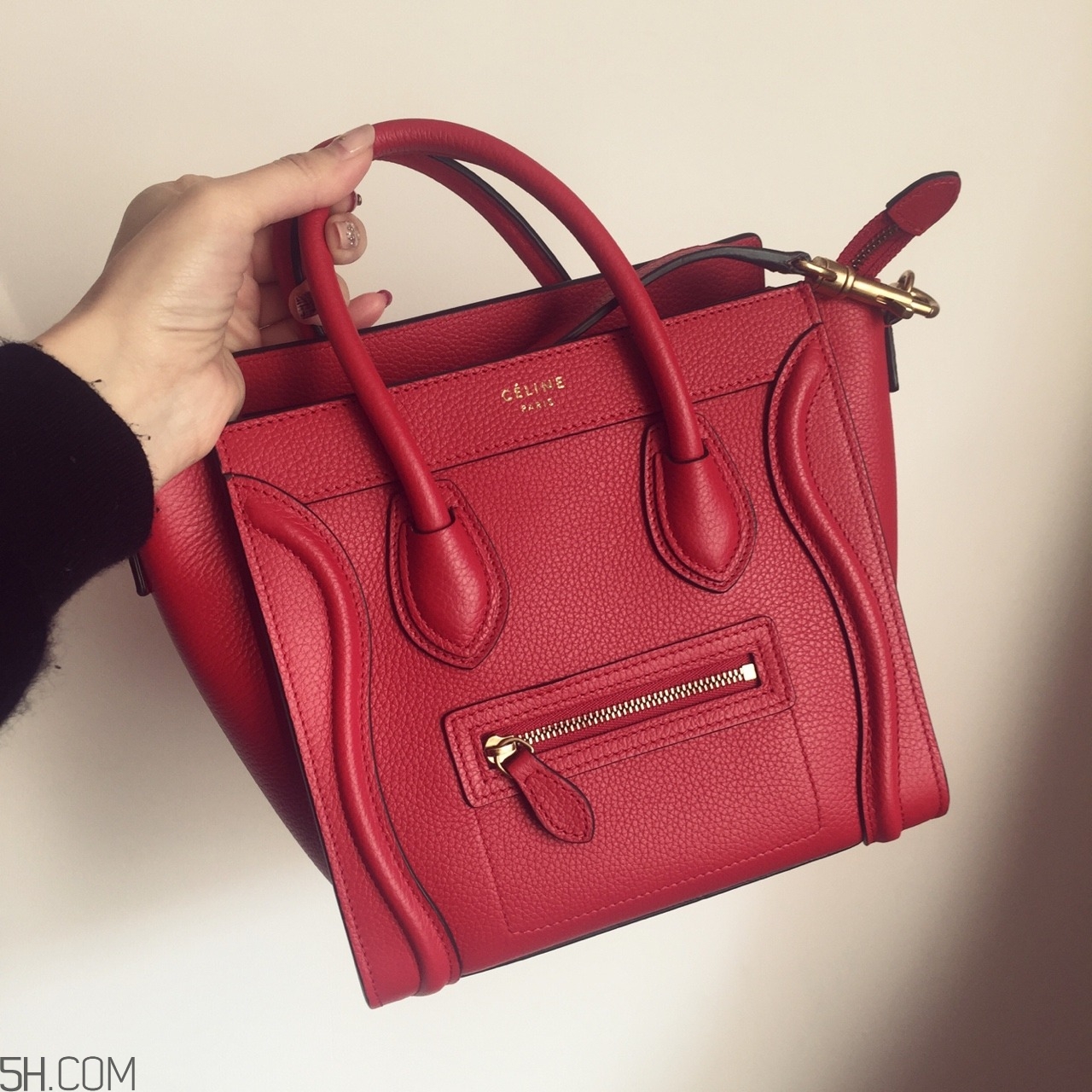 celine笑臉包價格 celine笑臉包怎么樣 celine笑臉包價格 celine笑臉包怎么樣