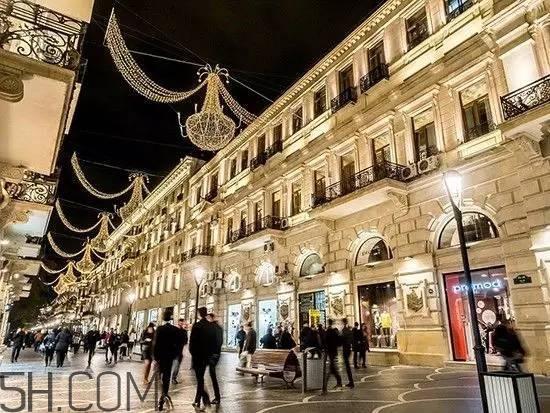 法國(guó)購(gòu)物去哪好 去法國(guó)購(gòu)物哪里最好 法國(guó)購(gòu)物去哪好 去法國(guó)購(gòu)物哪里最好