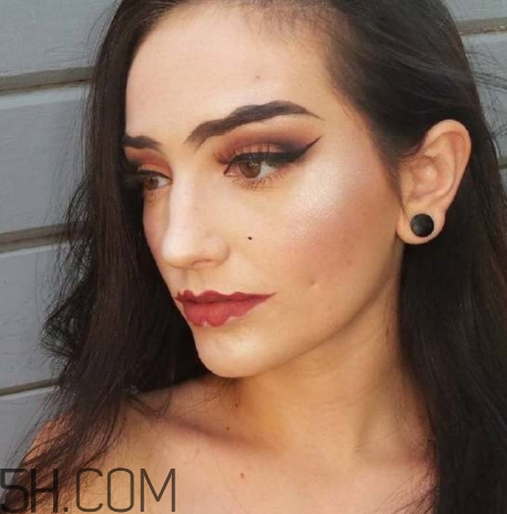 波浪眉怎么畫(huà)？波浪眉畫(huà)法步驟