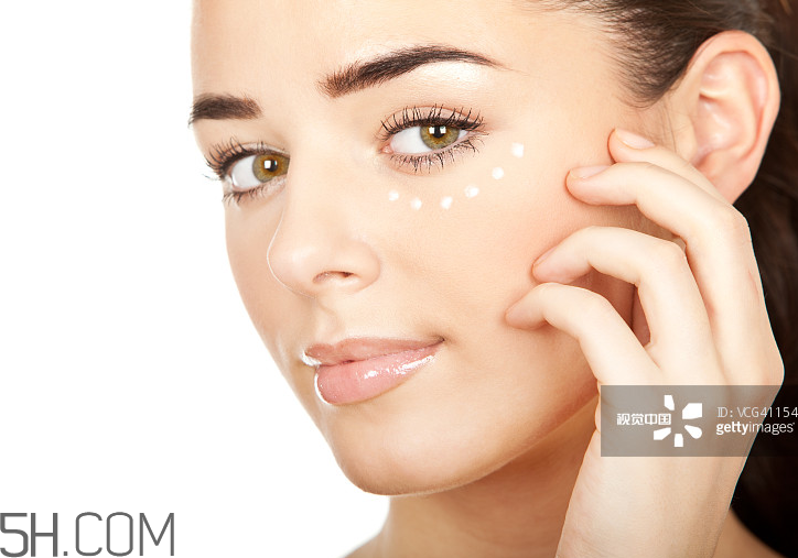 肉毒素能去法令紋嗎？肉毒素多少錢一針？