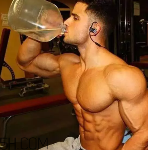 胸肌不對(duì)稱怎么辦？胸肌一邊大一邊小怎么調(diào)整？