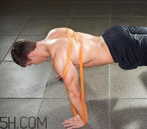 練完胸肌怎么拉伸？胸肌拉伸有什么好處？