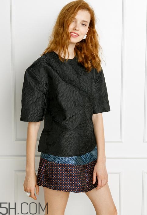 地素衣服適合什么人？地素衣服的質(zhì)量怎么樣？