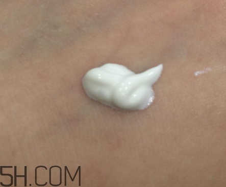 百雀羚防曬霜怎么用？百雀羚防曬霜怎么卸？