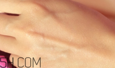 百雀羚防曬霜適合年齡 百雀羚防曬霜適合膚質(zhì) 百雀羚防曬霜適合年齡 百雀羚防曬霜適合膚質(zhì)