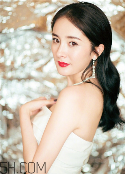 黃褐斑為什么冬輕夏重？黃褐斑為什么是對稱的？