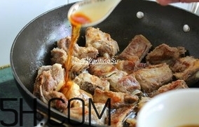 陳翔排骨怎么做？陳翔紅酒燴排骨做法