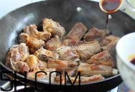 陳翔排骨怎么做？陳翔紅酒燴排骨做法