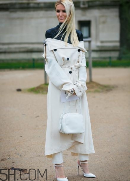 白色包包臟了怎么辦？白色包包臟了用什么洗？