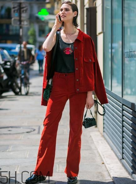 紅色衣服褪色怎么補救？紅色衣服掉色如何處理？