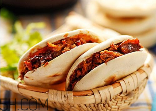 肉夾饃熱量高嗎 一個(gè)肉夾饃熱量 肉夾饃熱量高嗎 一個(gè)肉夾饃熱量