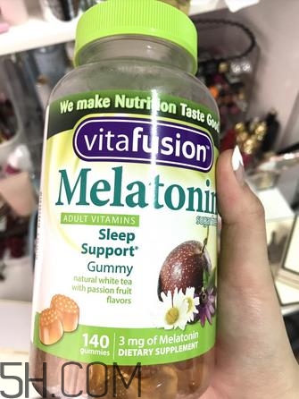 褪黑素和安眠藥有什么區(qū)別？褪黑素和酒一起會死嗎？