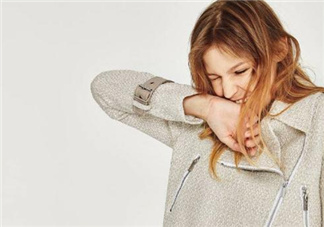 ur衣服偏大還是偏??？ur衣服適合什么人？