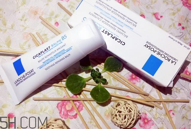 理膚泉b5有激素嗎？理膚泉b5有100ml的嗎？