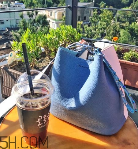 包包上的圓珠筆印怎么去掉？包包上的筆印去得掉嗎？