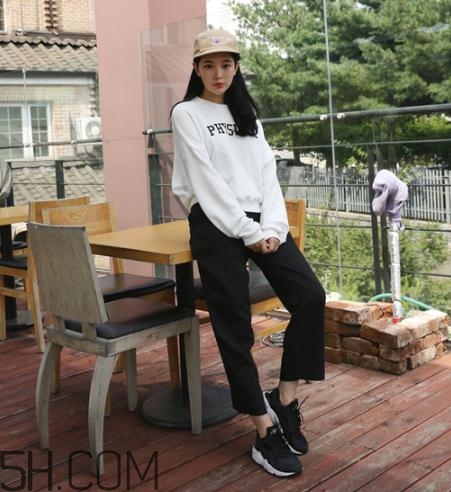 白色衛(wèi)衣怎么洗？白色衛(wèi)衣發(fā)黃怎么辦？