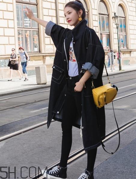 牛仔外套很硬怎么辦？牛仔外套洗完變硬是什么原因？