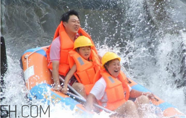 漂流遇到問(wèn)題怎么辦？漂流適合多大的小孩？