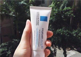 理膚泉b5有激素嗎？理膚泉b5有100ml的嗎？