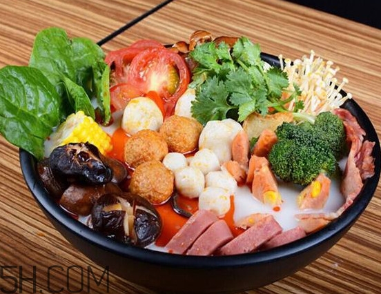 關(guān)東煮利潤(rùn)高嗎？關(guān)東煮和麻辣燙的區(qū)別