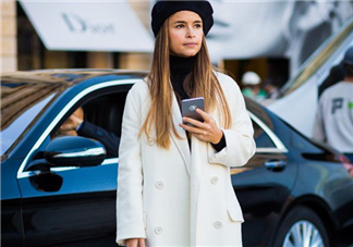 羊毛大衣可以用洗衣機(jī)嗎？羊毛大衣可以甩干嗎？