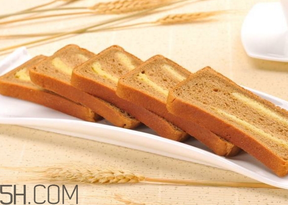 吐司和面包片有什么區(qū)別？用吐司面包可以做什么
