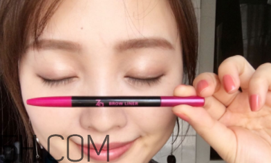 姬芮柔芯旋彩眉筆怎么樣？姬芮柔芯旋彩眉筆試色