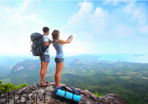 爬山要帶什么吃的？爬山耳鳴怎么回事？