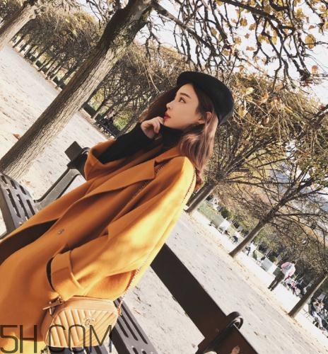 羊毛大衣掉毛正常嗎？羊毛大衣掉毛怎樣處理？