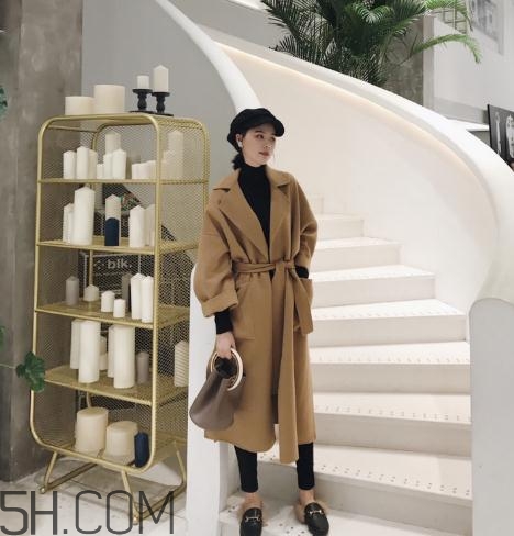 羊毛大衣會越穿越大嗎？羊毛大衣變形了怎么辦？