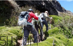 爬山膝蓋疼怎么辦？爬山時(shí)如何保護(hù)膝蓋？