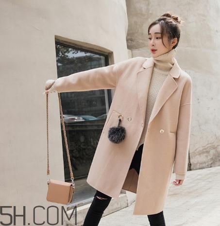 羊絨大衣會起靜電嗎？羊絨大衣起靜電怎么辦？