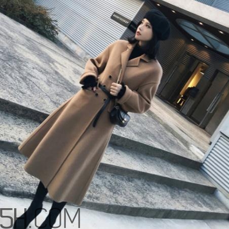 羊絨大衣會起靜電嗎？羊絨大衣起靜電怎么辦？