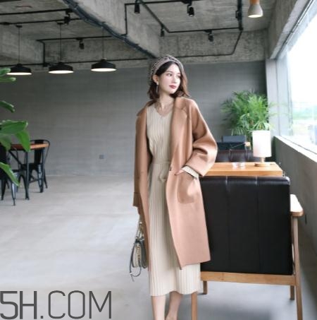 雙面羊絨大衣能熨燙嗎？雙面羊絨大衣怎么熨燙？