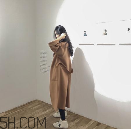 雙面羊絨大衣什么時(shí)候穿？雙面羊絨大衣什么溫度穿？