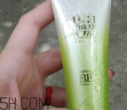 百雀羚bb霜孕婦能用嗎？百雀羚bb霜擠壓不出來怎么回事？