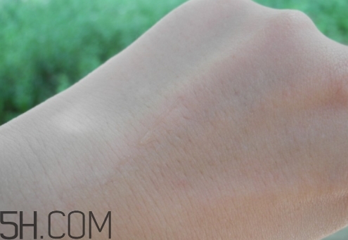 百雀羚bb霜孕婦能用嗎？百雀羚bb霜擠壓不出來怎么回事？