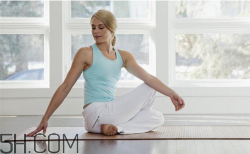 練瑜伽能排毒嗎？瑜伽可以天天練嗎？