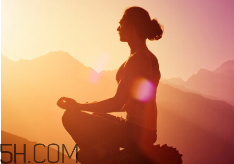 練瑜伽能排毒嗎？瑜伽可以天天練嗎？