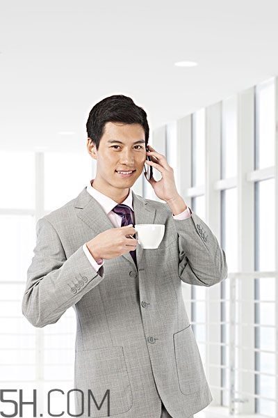 膽結(jié)石為什么晚上疼？膽結(jié)石為什么會(huì)腹脹？