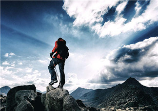 爬山后腿部酸痛怎么辦？如何防止爬山后腿疼？