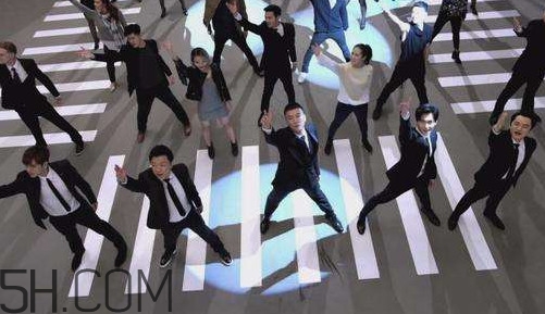 尬舞為什么被叫停？尬舞為什么會(huì)火