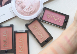 mua腮紅怎么樣？mua腮紅好用嗎