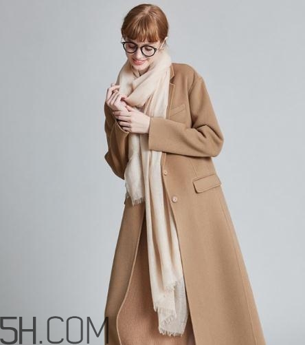 羊毛大衣掉色正常嗎？羊毛大衣掉色怎么辦？