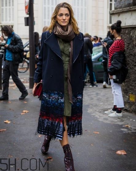 羊毛大衣掉色正常嗎？羊毛大衣掉色怎么辦？