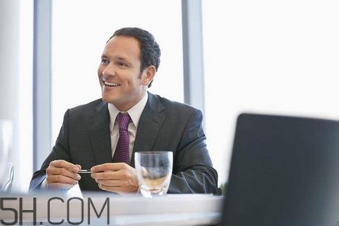 肺氣腫會(huì)傳染嗎？肺氣腫吃什么藥？