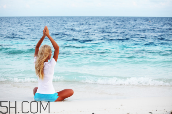 練什么瑜伽對皮膚好？瑜伽可以自學(xué)嗎？