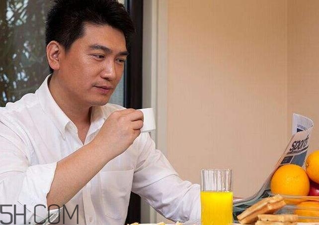 肺氣腫可以做手術(shù)嗎？肺氣腫可以做霧化嗎？